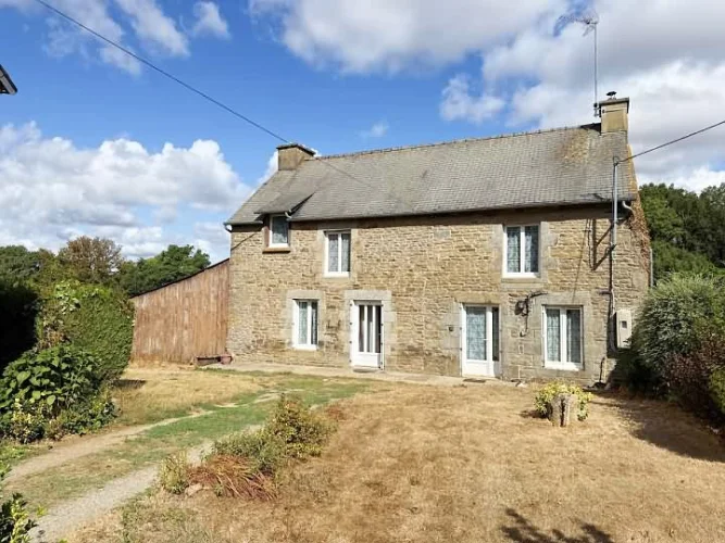 Detached Stone and Slate Property(112 sqm), Situated in a Hamlet, in the Area of Gomené, with a