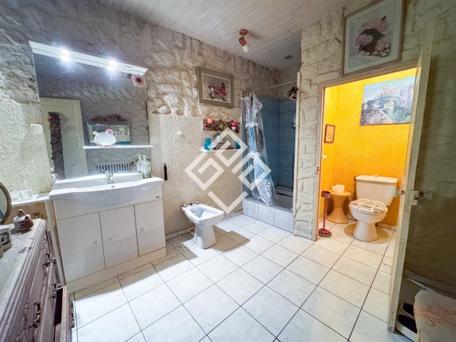House of Character in the Heart of an Unusual Place Gala Immobilier photo 5