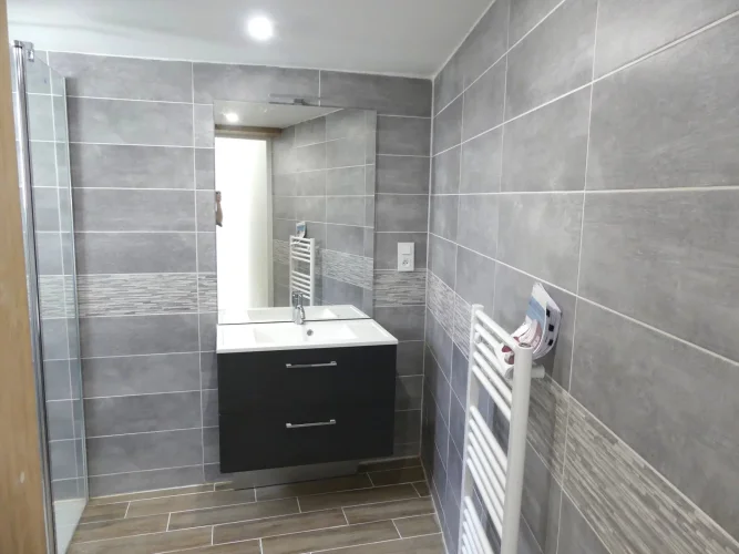 Renovated Town House, Heating/Air Com and Courtyard photo 4