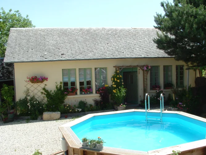 A Magnificent and Spacious Country Home Circa 1873, Renovated, Original Features Panoramic Views of the Massif Central P… photo 3