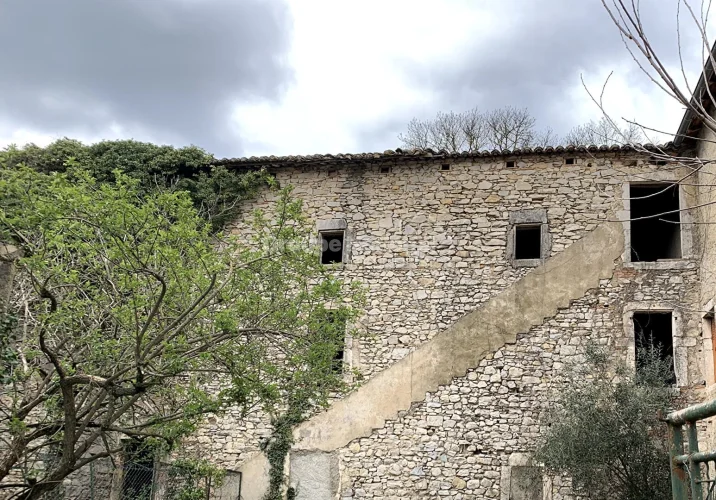 Former Silkworm Farm to Renovate? Great Potential in a Charming Village