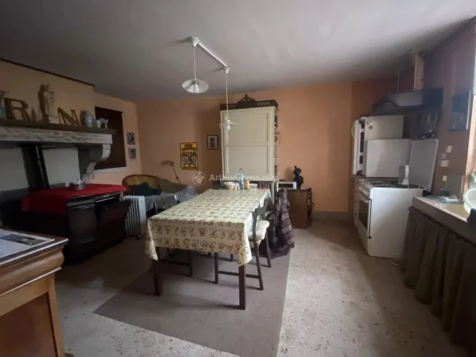 Houses to Renovate photo 5