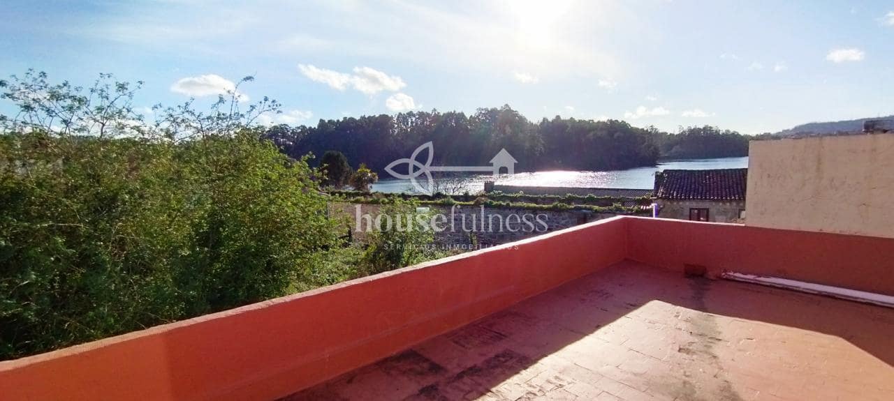 Townhouse for sale in Mugardos, A Coruña
