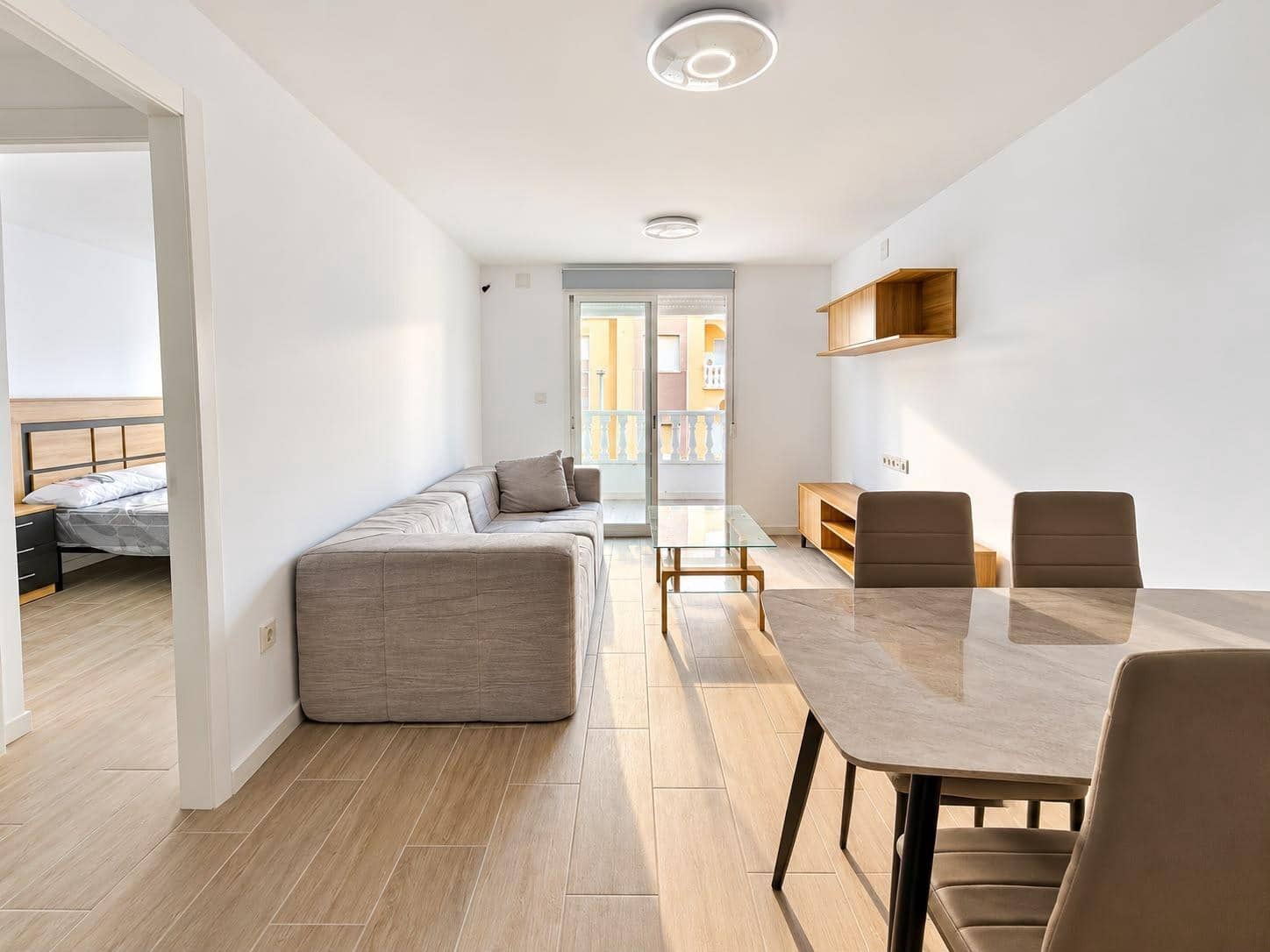 Apartment for sale in Parque de las Naciones, Torrevieja, Alicante photo 3