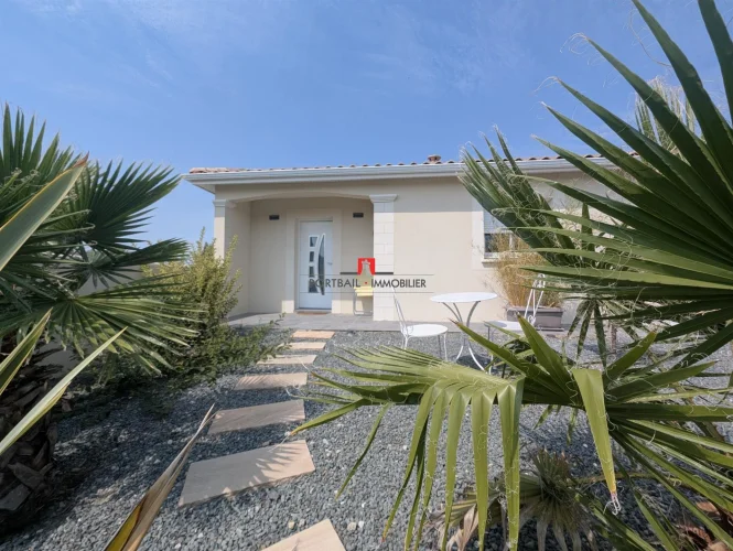 House 3 Bedroom Garden Garage