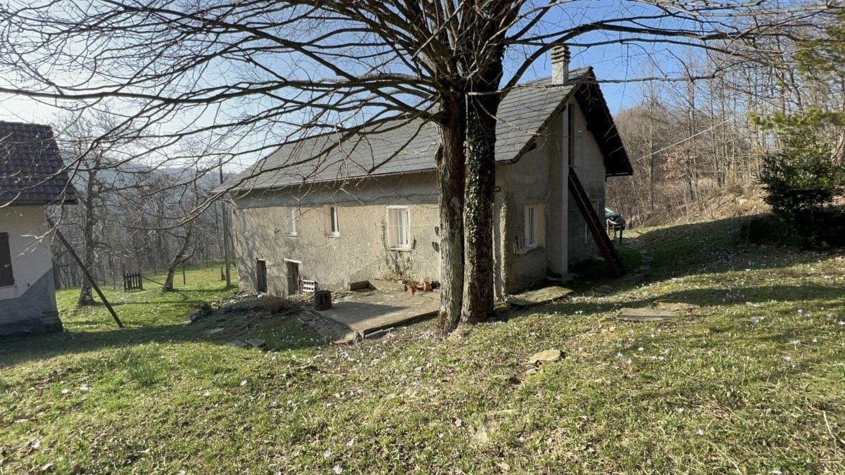 Property in Sassello photo 4
