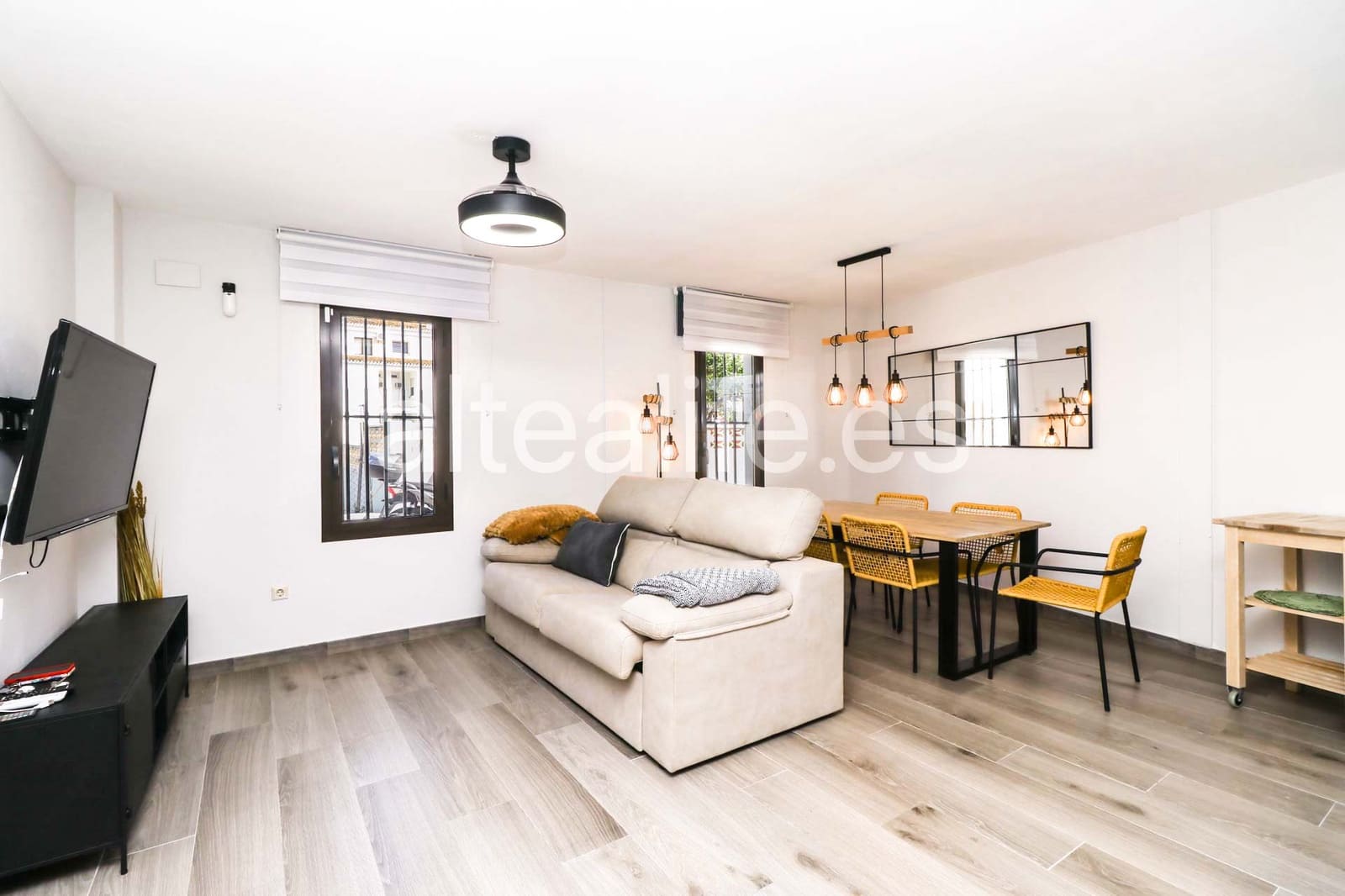Apartment for sale in Altea, Alicante photo 4