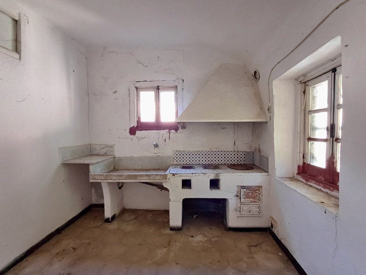 6 bedrooms detached house, 380 m² Savignone, Genoa (province) photo 3