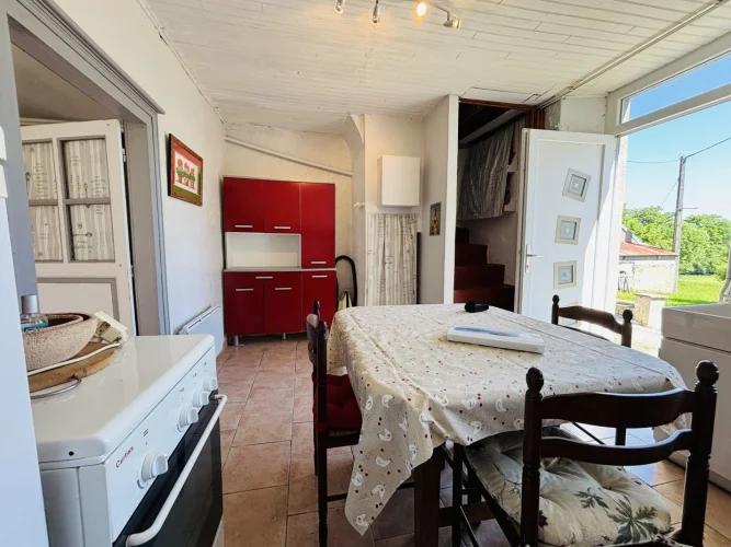 Semi-Detached Village House photo 3