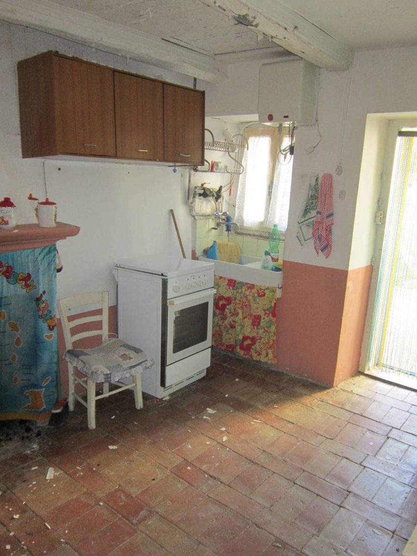 Property in Schiavi Di Abruzzo photo 4