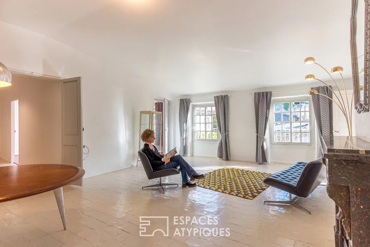 Charming Apartment with a Private Patio and an Exceptional View of the Rooftops photo 5