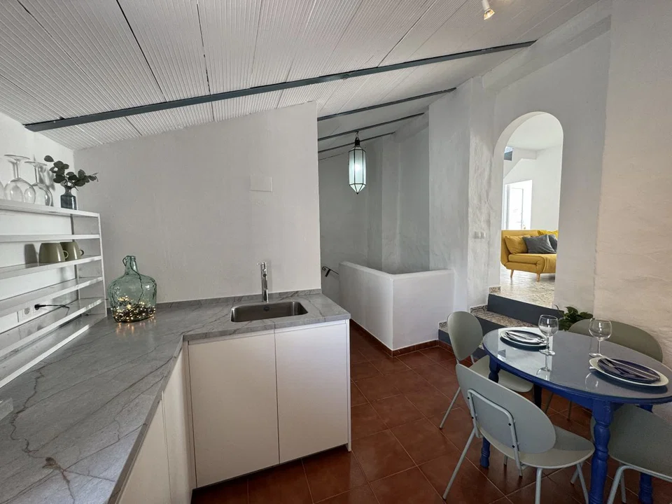 Olvera Properties photo 5