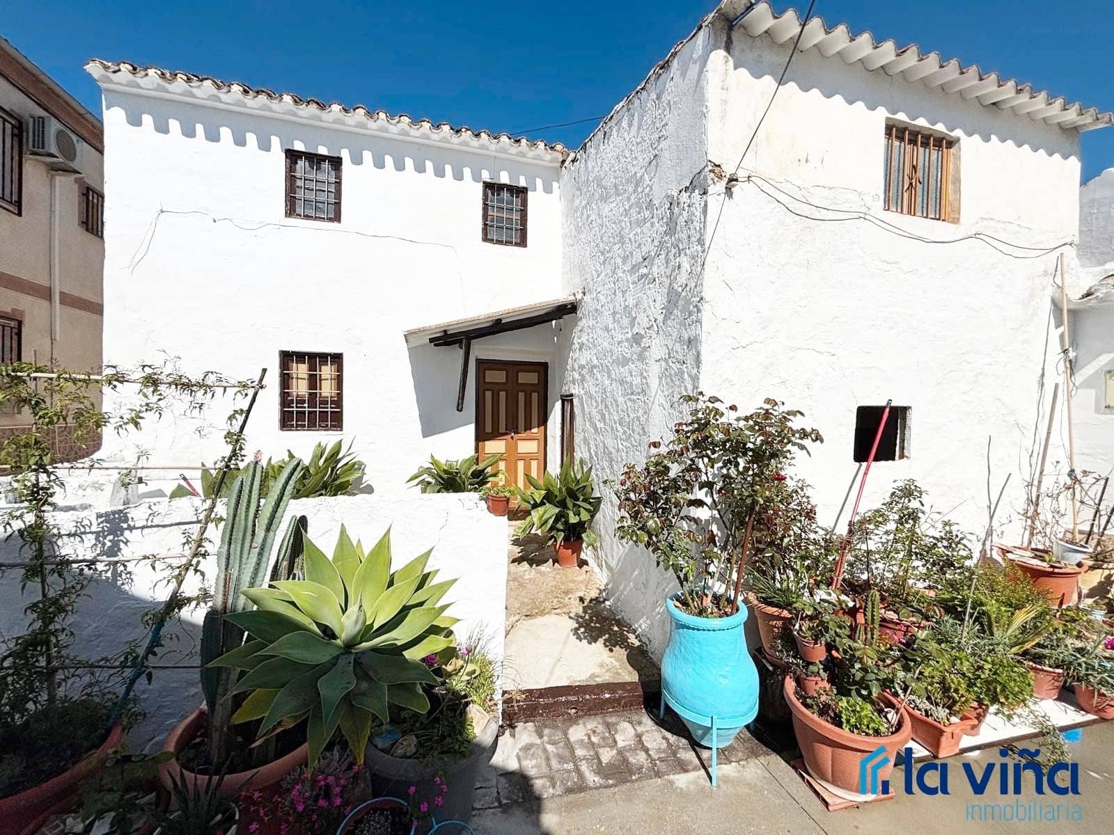Villa for sale in Iznájar, Córdoba photo 2