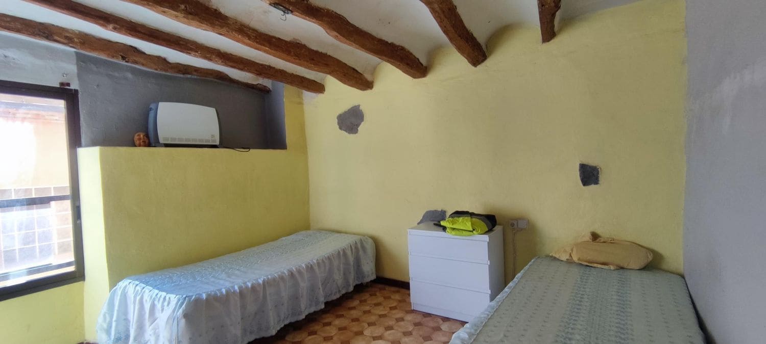 Townhouse for sale in Cabacés, Tarragona