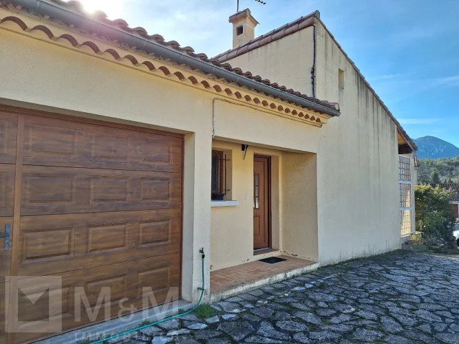 M&M Immobilier has the Privilege of Exclusively Pr photo 3
