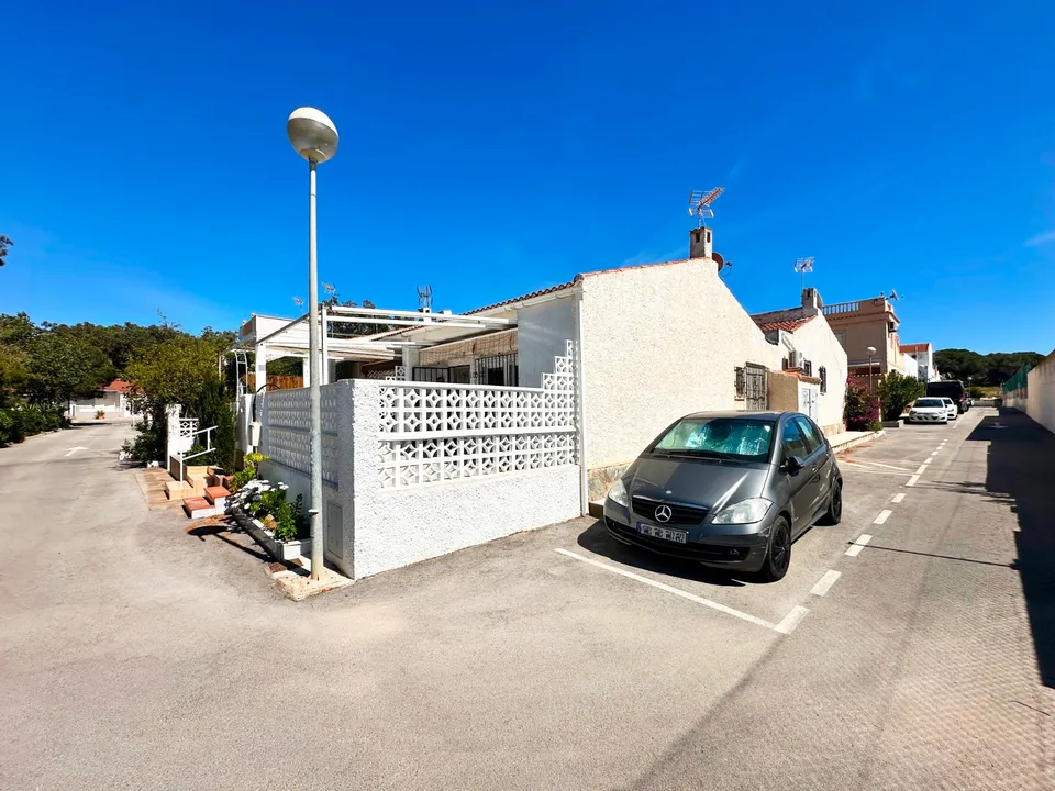 Homes Overseas photo 4