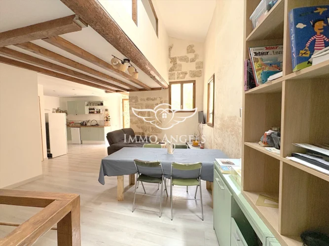 Renovated Village House about 100 m² with Terrace