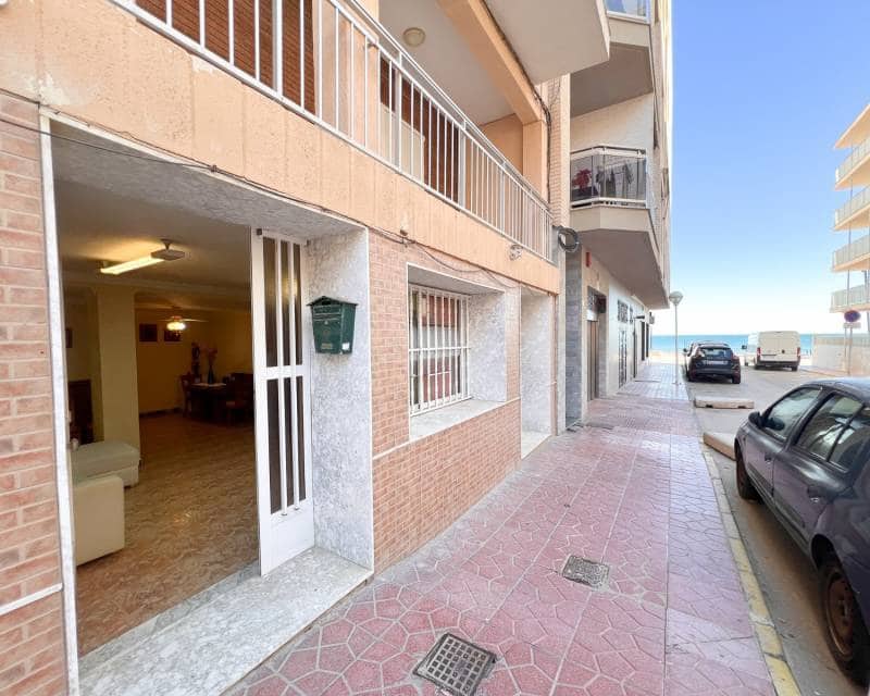 Apartment for sale in Guardamar Playa, Guardamar del Segura, Alicante