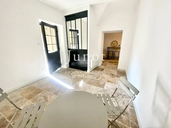 Aureille Sole Agent - Village House - Recent Renovation photo 2