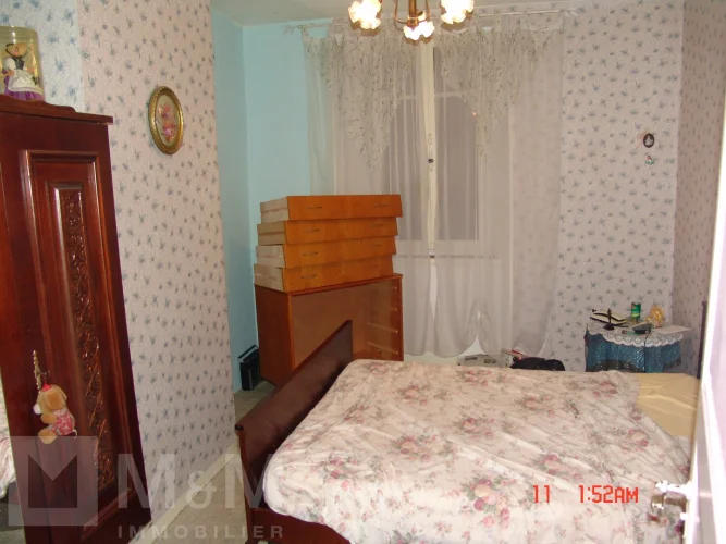 Great Village House , Ready for Rénovation to Brin photo 4
