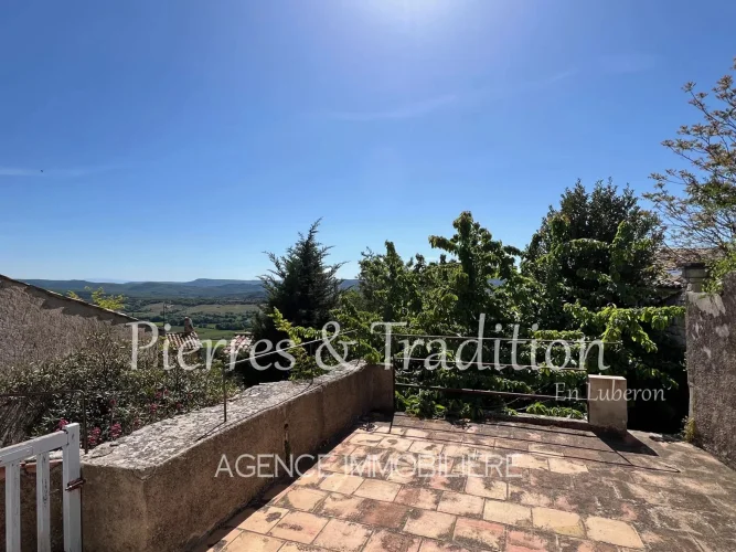 Village House with Terrace and Small Garden, in Simiane la Rotonde photo 5