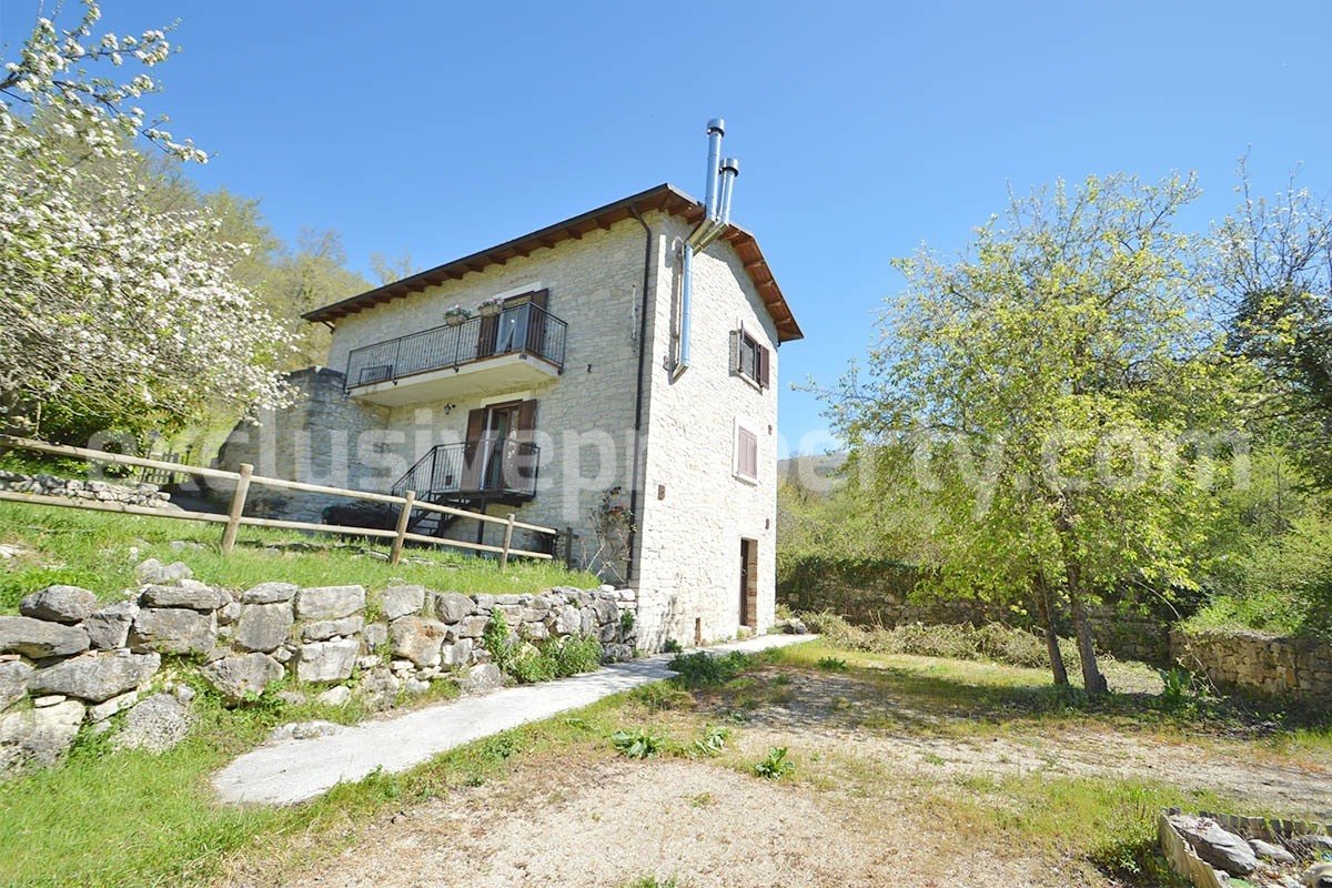 2 bedrooms country house, 178 m² Carpinone, Isernia (province)