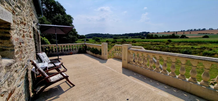 Côtes D'armor Stone 3 Bed Cottage, Well-Presented with Magnificent Raised Terrace, Views, Workshop, Land, Basement photo 4