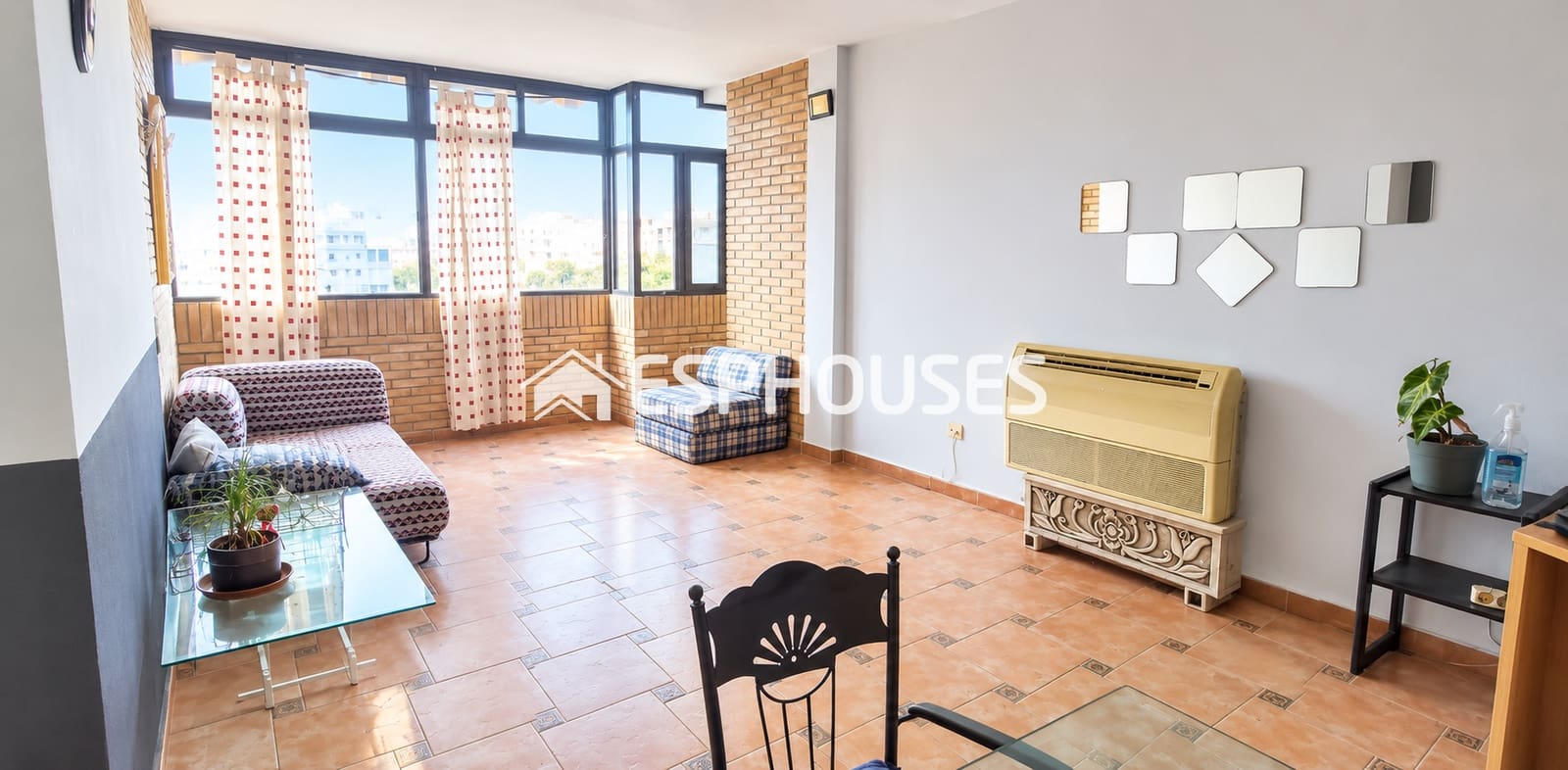 Apartment for sale in Zona Pueblo, Guardamar del Segura, Alicante photo 2