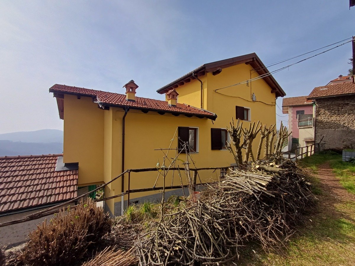 2 bedrooms detached house, 100 m² Savignone, Genoa (province)