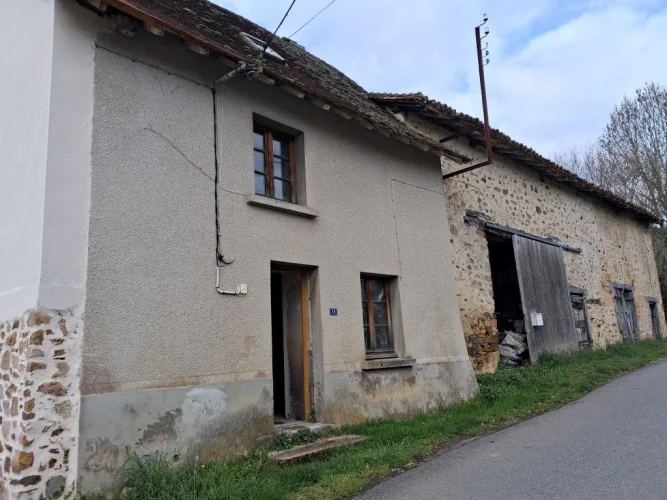 3 Bed House for Sale in Saint-Genest-Sur-Roselle photo 3