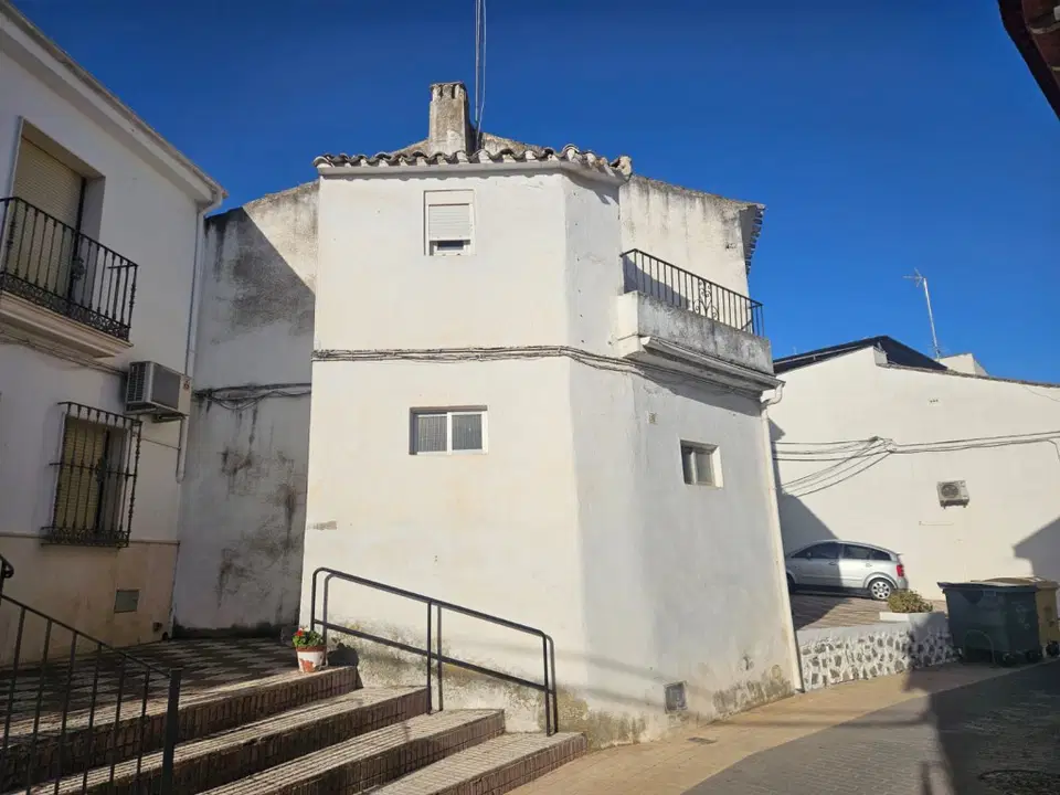 Town house in Fuente Tojar, Cordoba province photo 2