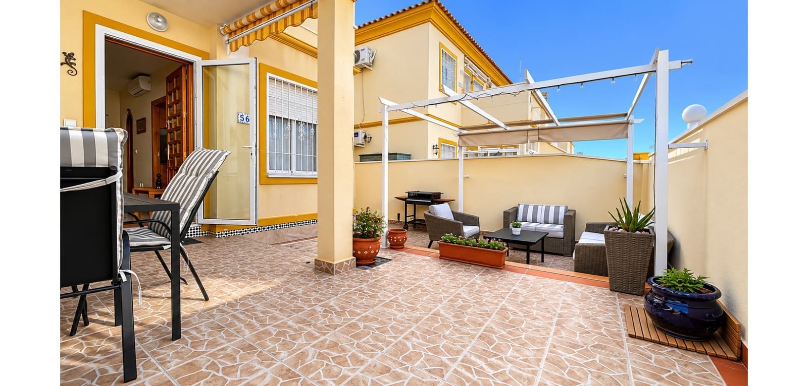 Bungalow for sale in Playa Flamenca, Orihuela, Alicante photo 4