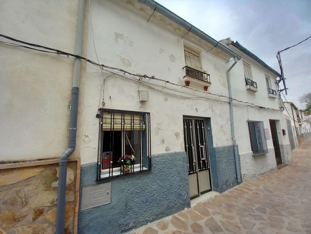 Townhouse for sale in Martos, Jaén