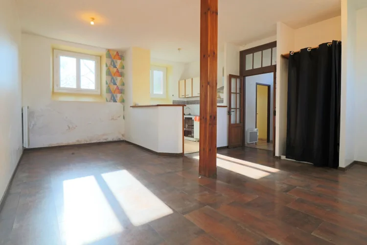 Village House (105m²). 3 Bedrooms. 886M² of Land photo 4