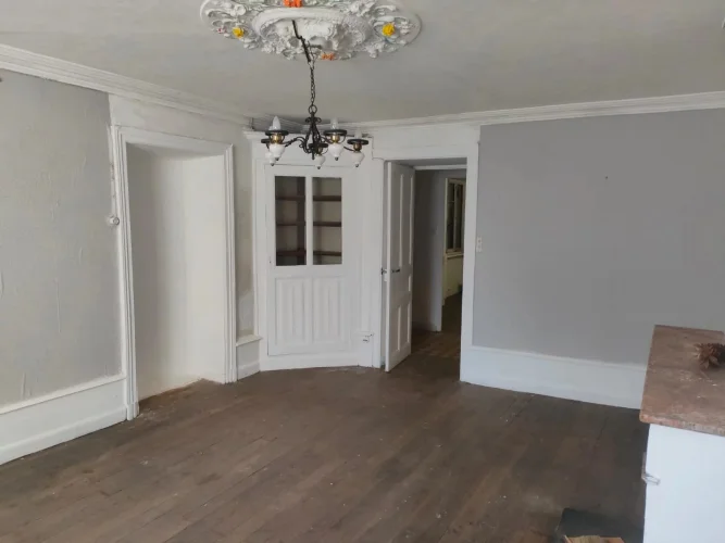 Town House photo 2