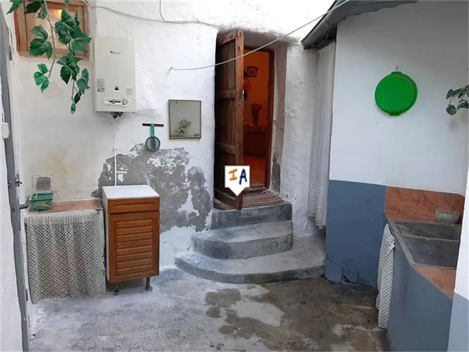 Town house in Castillo De Locubin, Jaen province photo 4