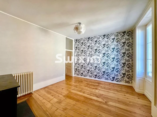 Charming Apartment in Lons-Le-Saunier