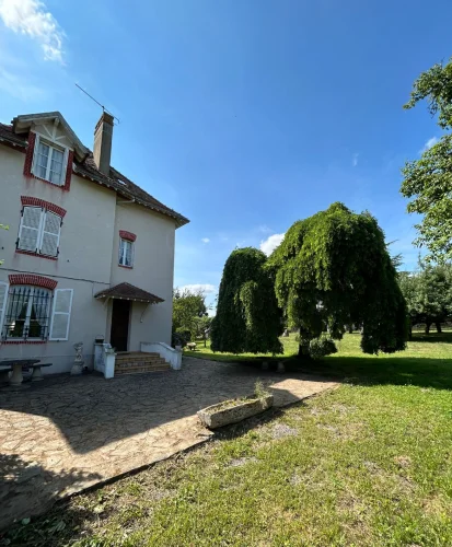 Maison Bourgeoise, Gite Called Owl Cottage, 2 Stables, 2 Garages One Acre Walled Garden/ Arbor. Land with Outline Planni… photo 2
