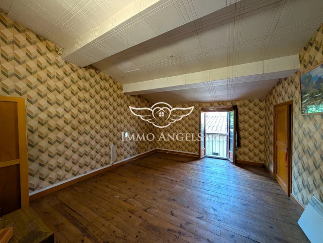 Carcassonne – 151 m², 5-Bedroom House with Views photo 3