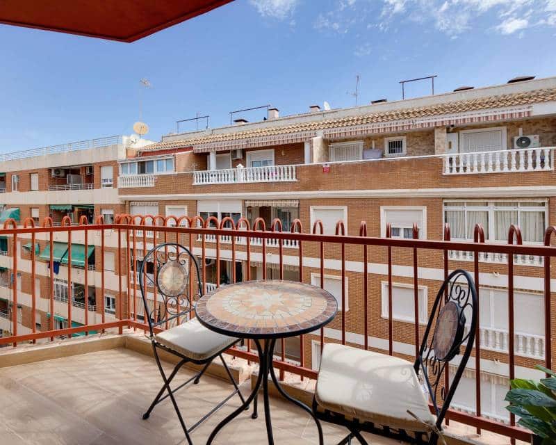 Penthouse for sale in Playa del Acequión, Torrevieja, Alicante photo 3