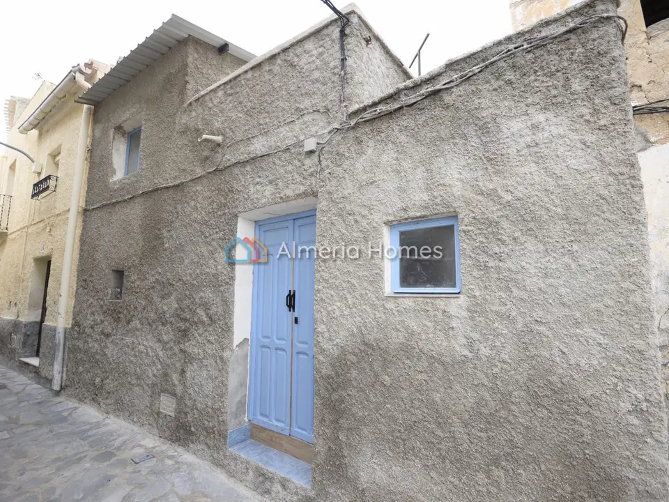 Almeria Homes photo 3