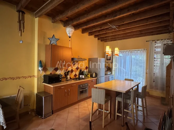 A Beautiful Village House with an Inner Courtyard. photo 2