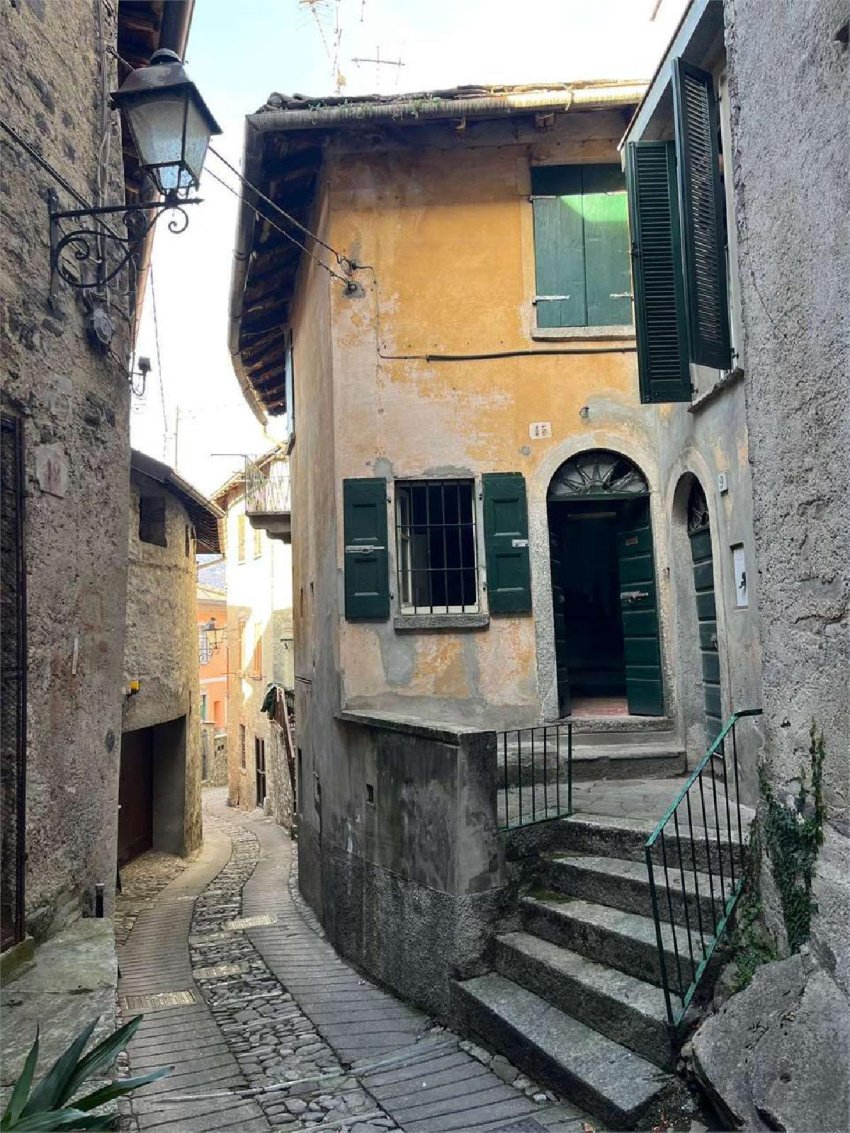 3 bedrooms semi-detached house, 100 m² Faggeto Lario, Como (province) Lake Como