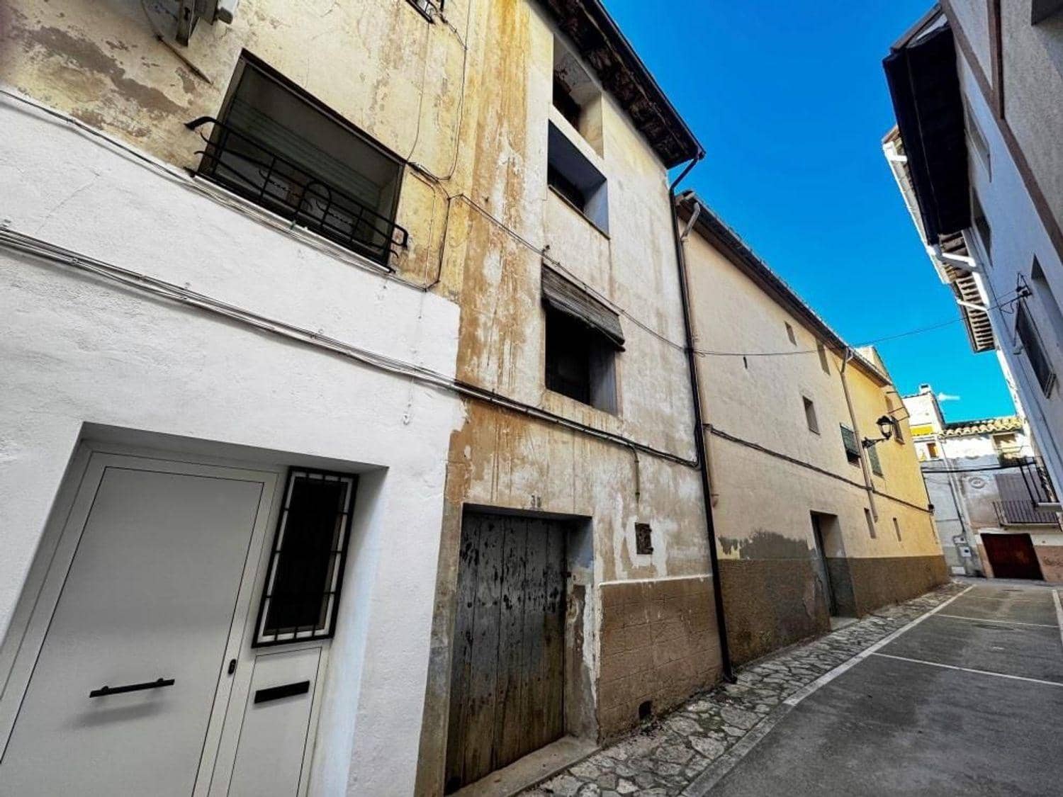 Townhouse for sale in Mas de las Matas, Teruel