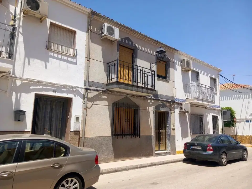 Town house in Monte Lope Alvarez, Jaen province photo 2