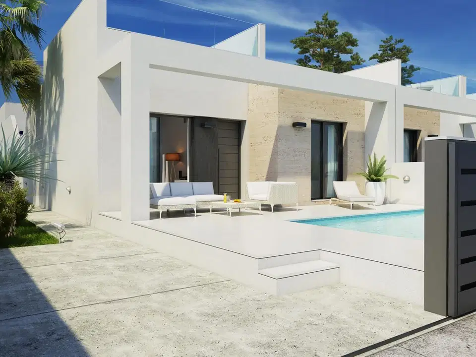 New build bungalow in Daya Nueva, Alicante province photo 3