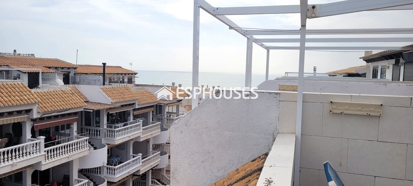 Penthouse for sale in Guardamar Playa, Guardamar del Segura, Alicante photo 4