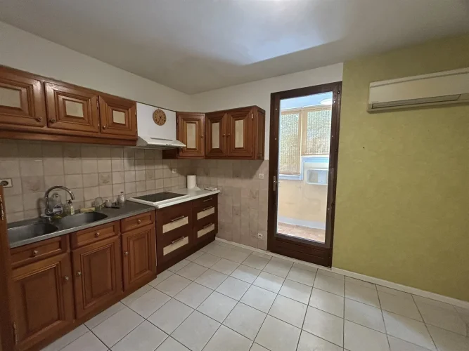 North Toulouse, Near the Metro, 4-Room Ground-Floor Apartment in a Secure Residence! photo 5