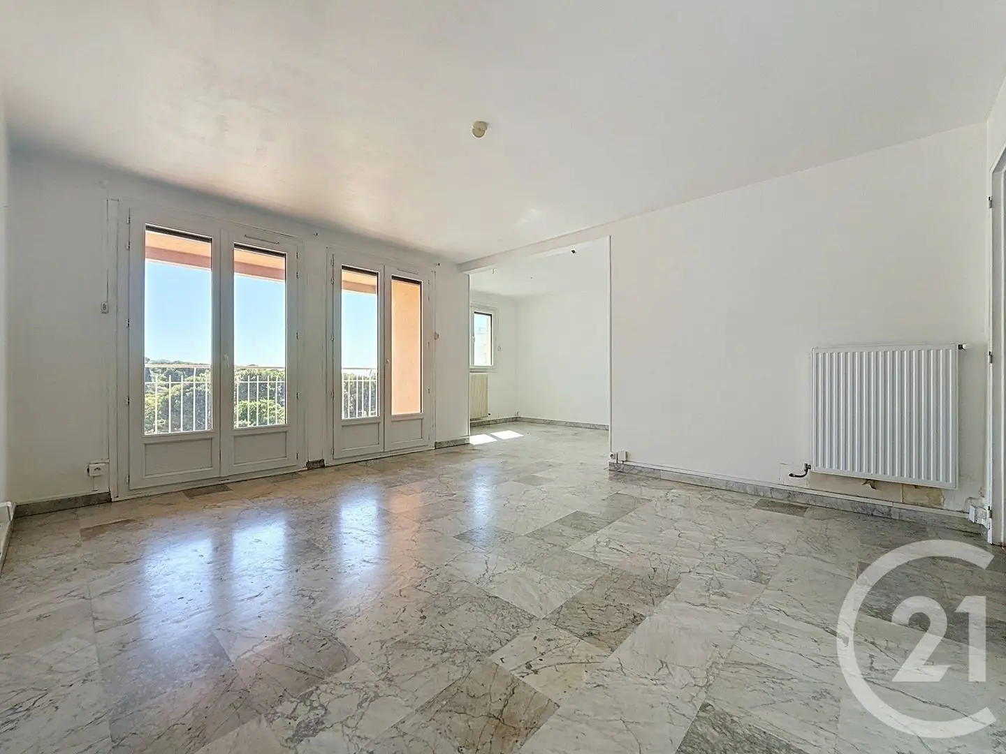 Apartment for sale in Marseille 8eme — 2 bedrooms, 80 m² photo 5