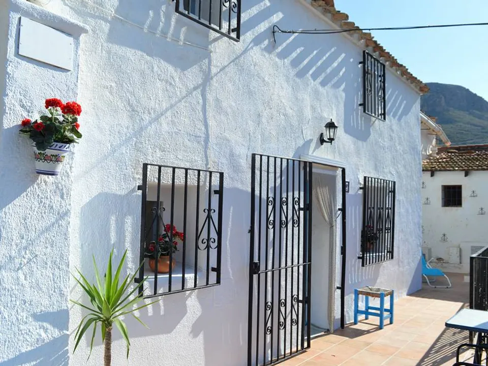Olive Properties photo 2